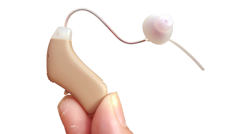 La plus petite aide auditive BTE de Mini Ric