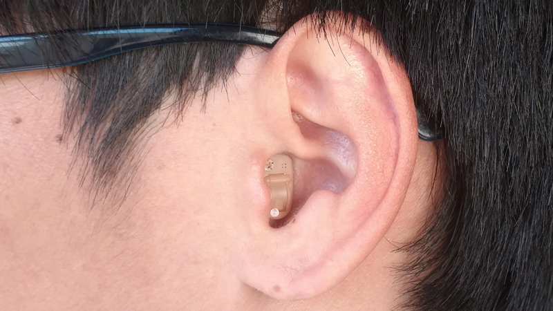 Paire 2 ensembles d'appareils auditifs invisibles